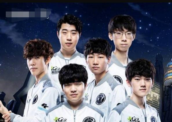 CS2补丁：Valve修复了游戏玩法错误、手雷问题，并更新了Jura地图