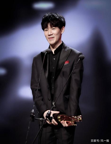 扑克打法中的策略弹性（扑克策略的灵活性）