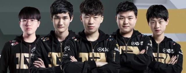 前辈们依然强大！ naiyou Viego轻松获得灵魂， Top Esports 在没有任何流血的情况下赢得了第一局。
